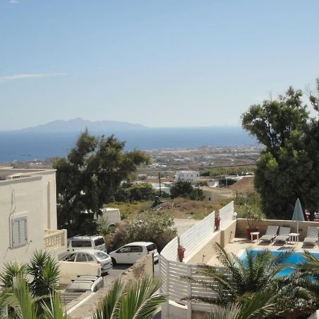 Triena Apartments Fira  Bagian luar foto
